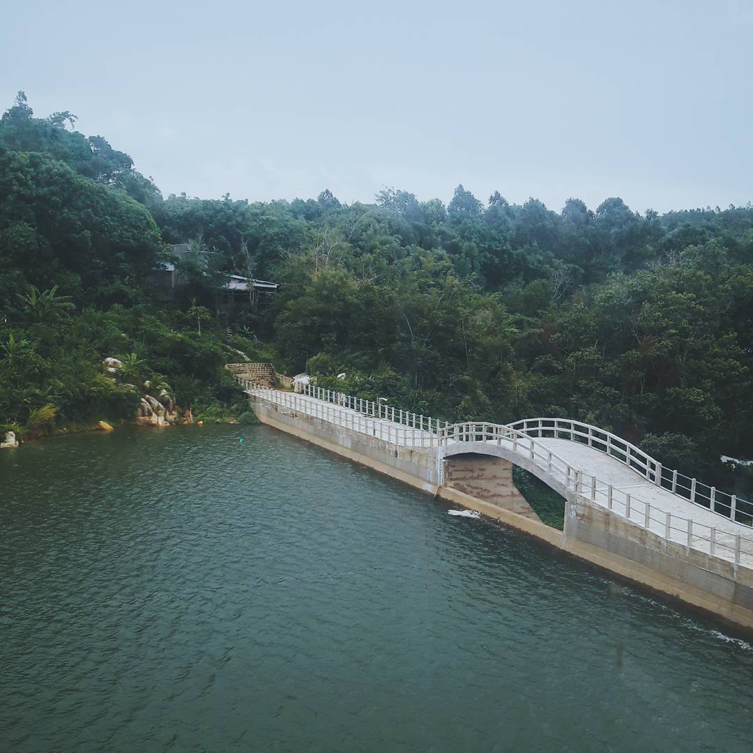 Helen hotel Dap Tru Nuoc